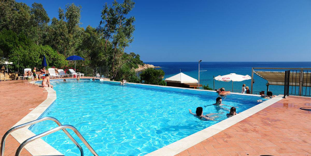 Camping Villaggio Telis